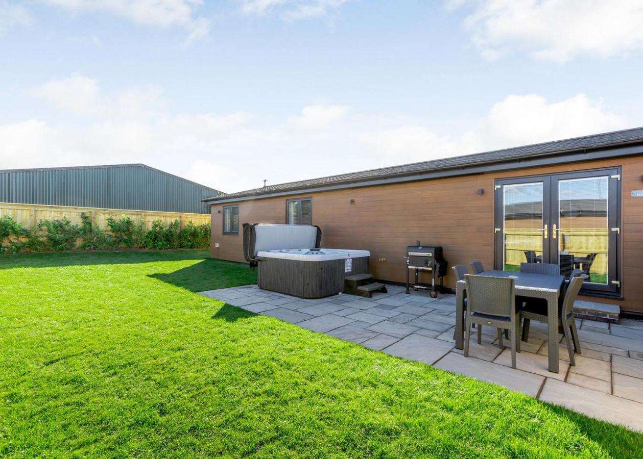 Cotswold Gateway Escape Hotell Offenham Eksteriør bilde